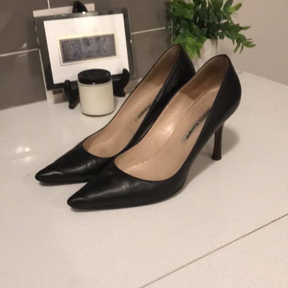 Manolo blahnik - black leather vintage - size 8.5 -9 as is condition - Picture 3 of 17